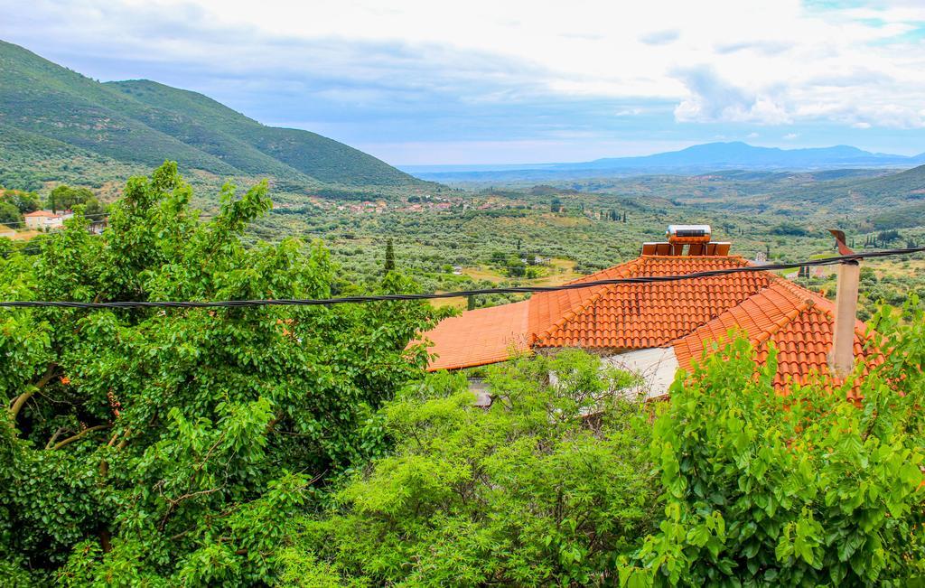 Mavrommátion Guesthouse Lykourgos מראה חיצוני תמונה